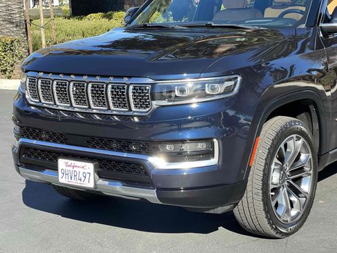 Used 2023 Jeep Grand Wagoneer L Series III image 83