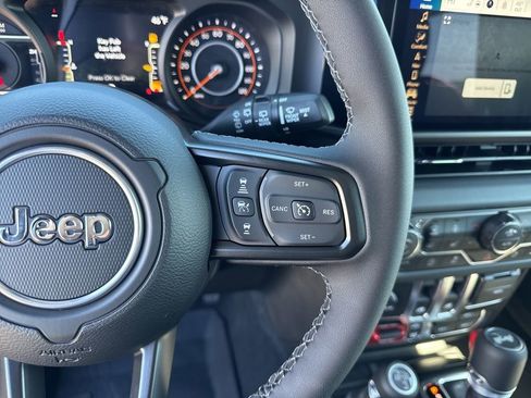 New 2026 Jeep Wrangler Rubicon AWD/4WD image 41