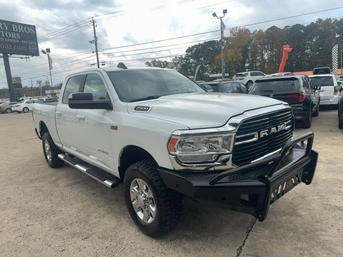 Used 2021 RAM 2500 Big Horn w/ Level 1 Equipment Group image 3