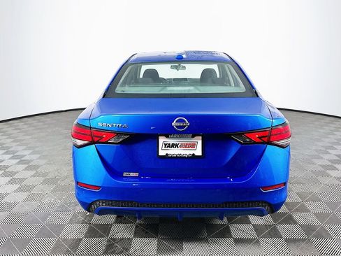 Certified 2025 Nissan Sentra SV image 10