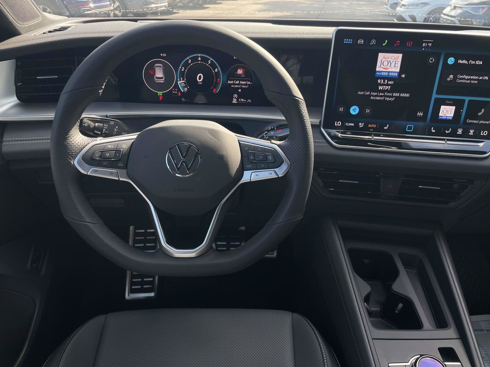 New 2026 Volkswagen Tiguan SE R-Line AWD/4WD image 15