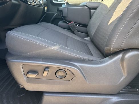 New 2025 GMC Sierra 1500 SLE w/ Preferred Package image 23