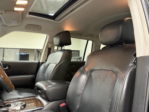 Used 2016 INFINITI QX80 2WD w/ 22" Wheel Package image 12