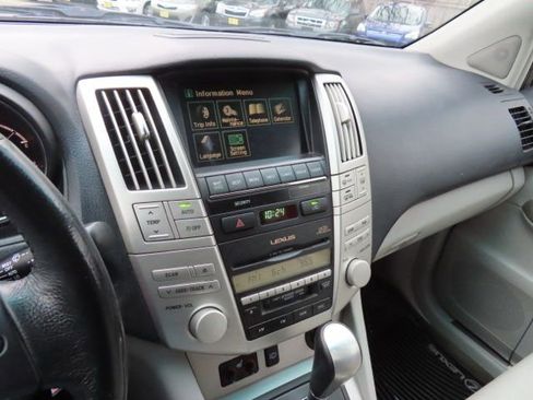 Used 2006 Lexus RX 400h AWD image 26