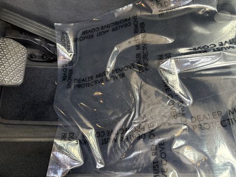 Used 2020 Mercedes-Benz GLS 450 4MATIC image 16