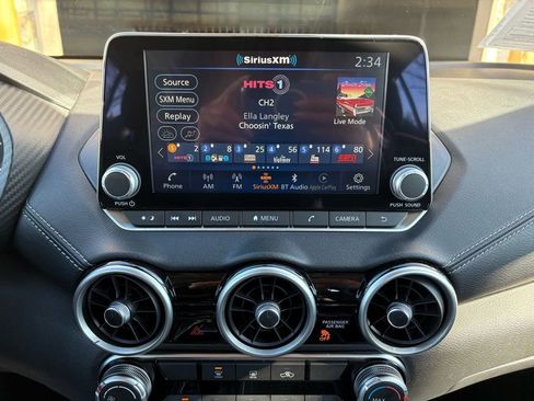 Used 2025 Nissan Sentra SV image 32