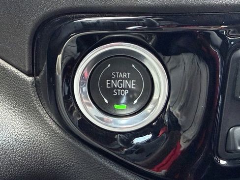 Used 2024 Chevrolet Silverado 2500 High Country w/ High Country Premium Package AWD/4WD image 21