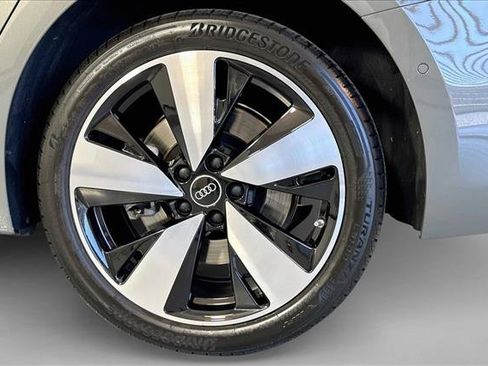 Used 2025 Audi A5 2.0T Premium Plus w/ Premium Plus AWD/4WD image 28
