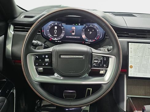 Used 2024 Land Rover Range Rover Long Wheelbase Autobiography AWD/4WD image 13
