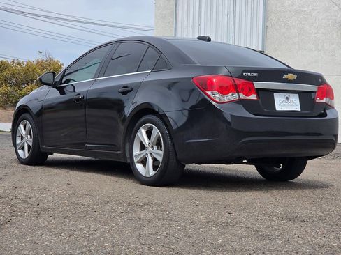 Used 2015 Chevrolet Cruze LT FWD image 11