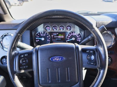 Used 2014 Ford F350 Lariat w/ Lariat Ultimate Package image 23