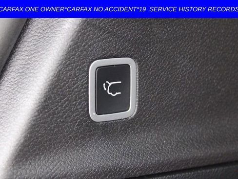 Used 2018 Chrysler Pacifica Limited w/ Advanced Safetytec Group image 10