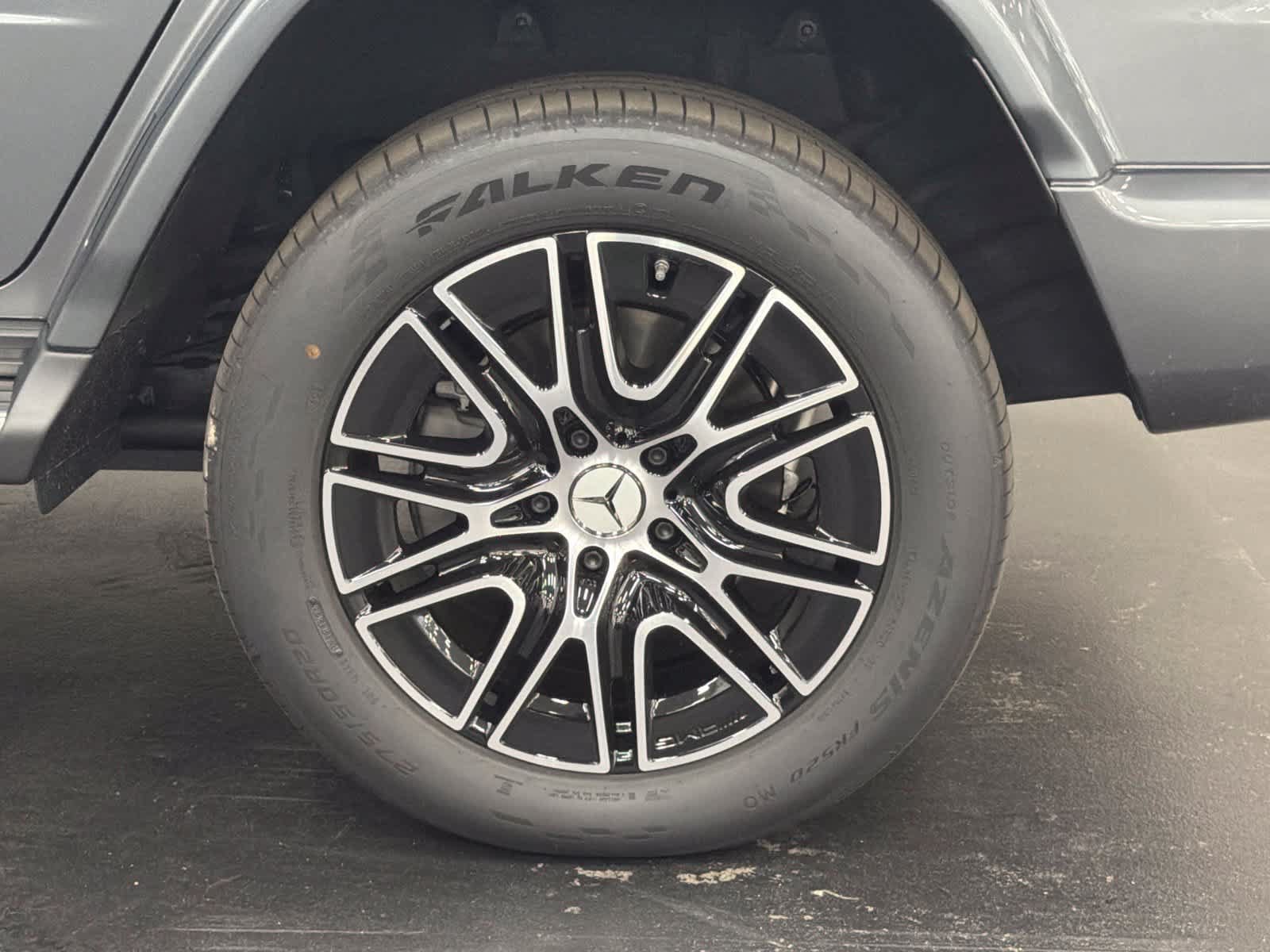 New 2027 Mercedes-Benz G 580 e image 15