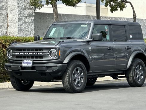 New 2025 Ford Bronco Big Bend image 8
