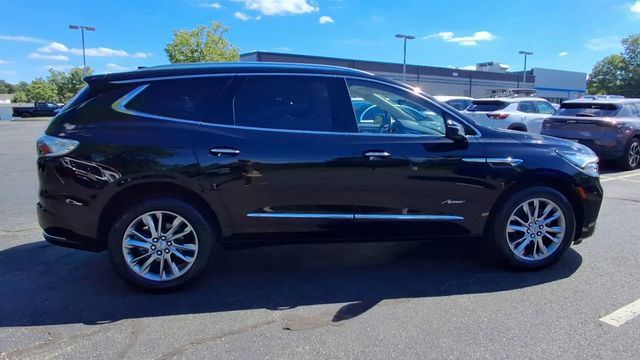 Certified 2023 Buick Enclave Avenir w/ Avenir Technology Package AWD/4WD image 9