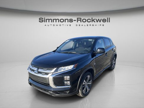 Used 2025 Mitsubishi Outlander Sport ES image 1