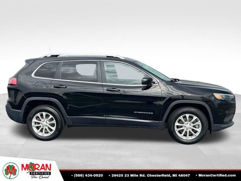 Used 2019 Jeep Cherokee Latitude w/ Popular Appearance Group AWD/4WD image 6