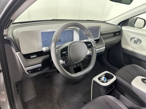 Used 2024 Hyundai Ioniq 5 SEL image 13