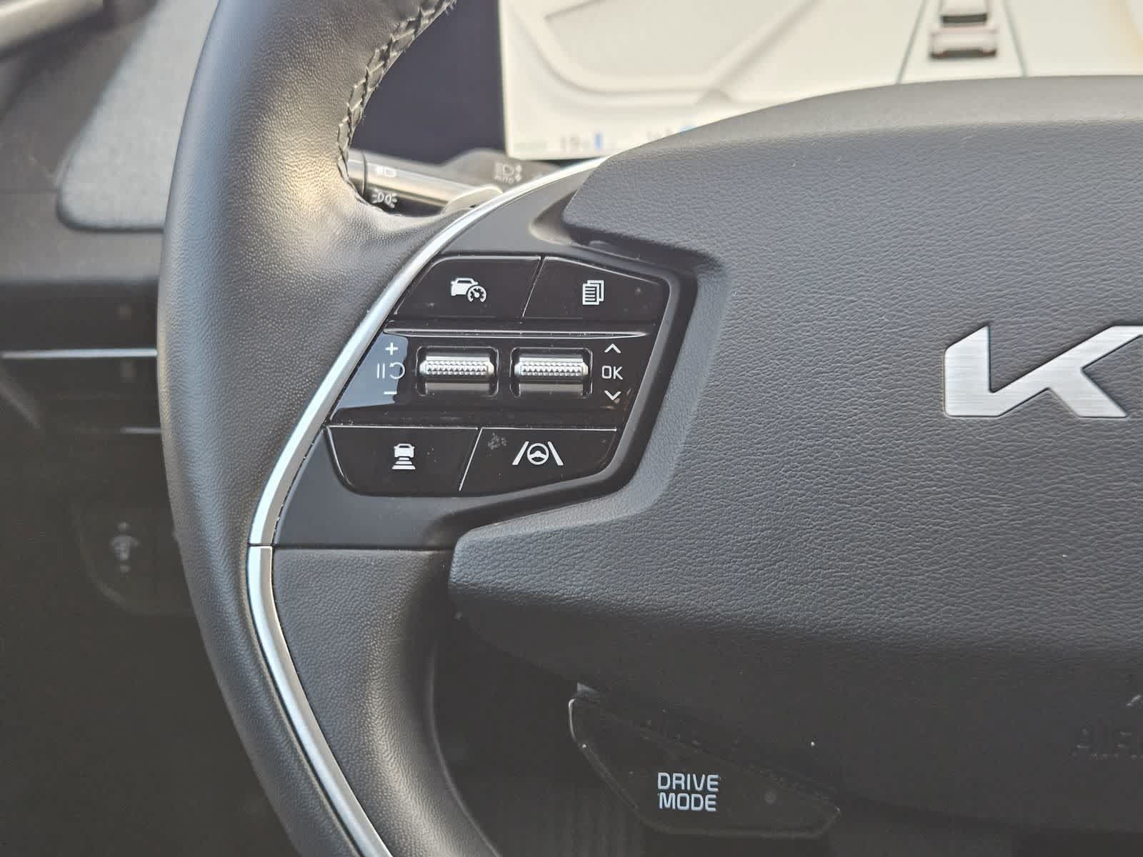 Certified 2024 Kia EV6 Light AWD/4WD image 24