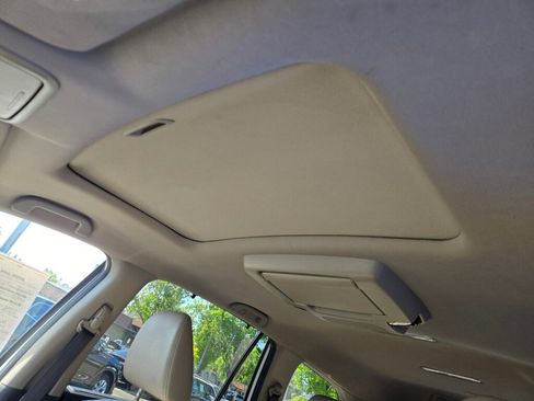 Certified 2022 Honda Pilot Touring image 13