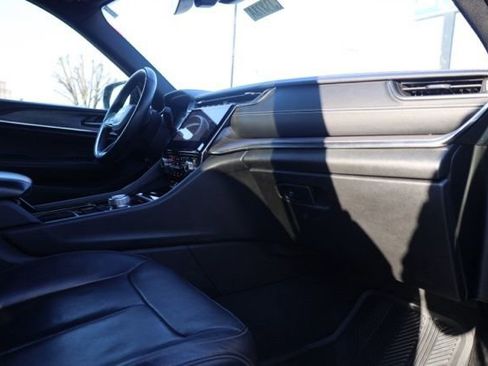 Used 2022 Jeep Grand Cherokee L Overland image 40