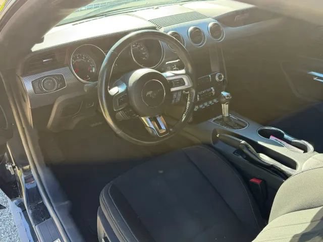 Used 2018 Ford Mustang GT w/ Equipment Group 301A RWD image 22