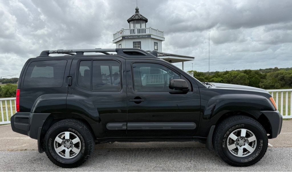 Used 2013 Nissan Xterra PRO-4X w/ Pro-4x Leather Pkg AWD/4WD image 4