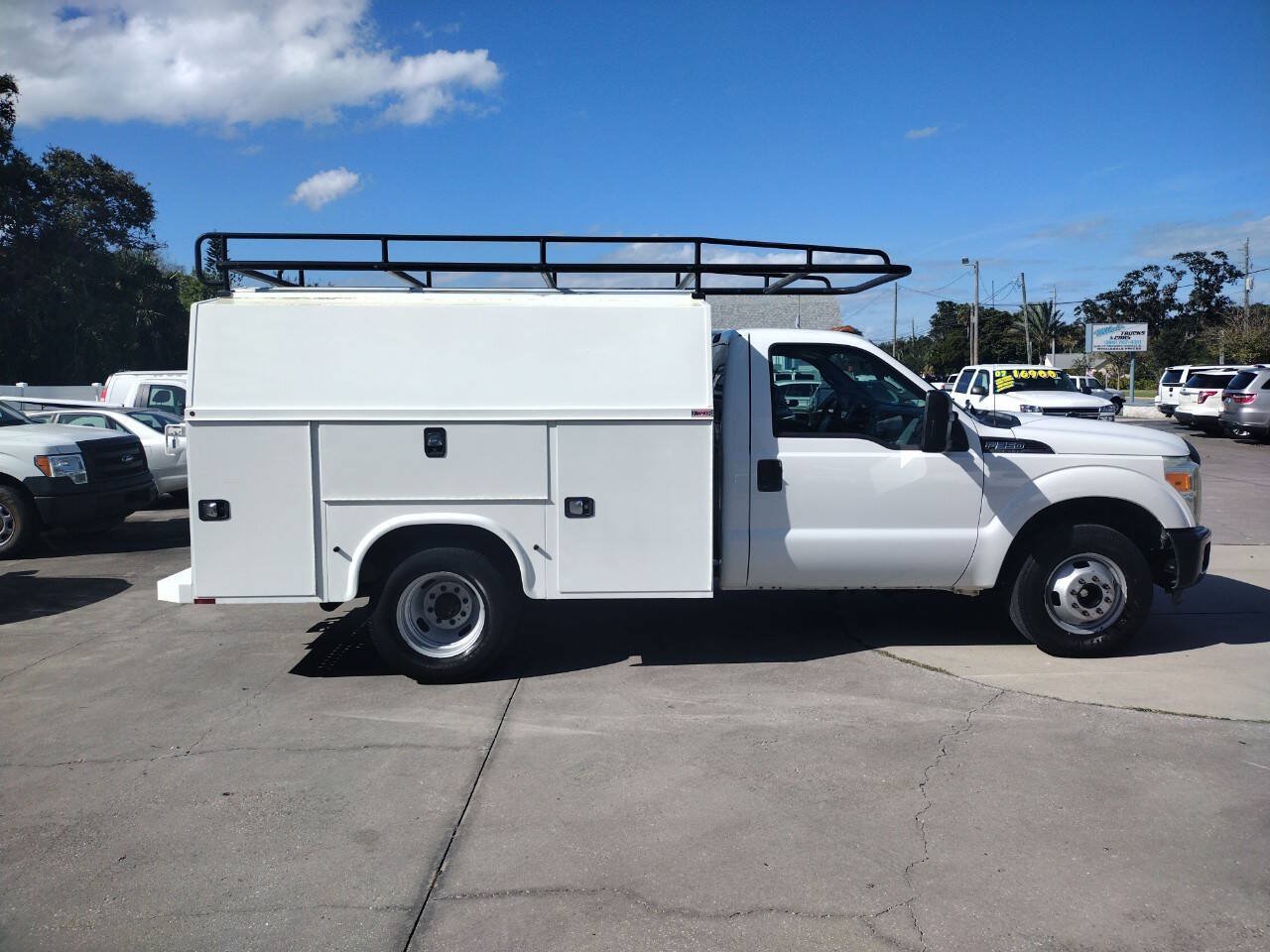 Used 2015 Ford F350 XL RWD image 9