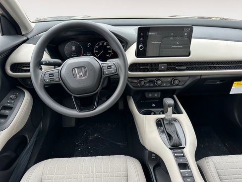 Used 2026 Honda HR-V LX image 10
