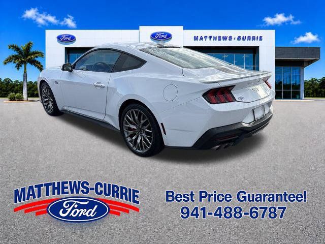 Used 2025 Ford Mustang GT Premium RWD image 6
