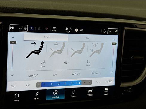 New 2026 Chrysler Voyager LX image 14