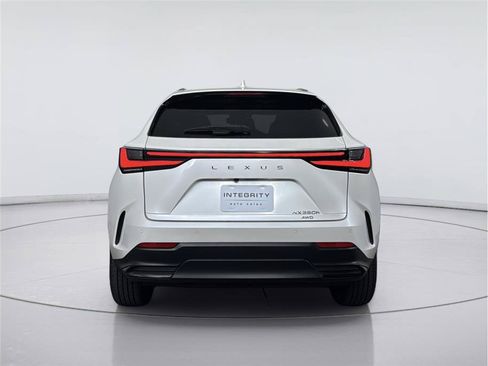 Used 2024 Lexus NX 350h AWD image 4