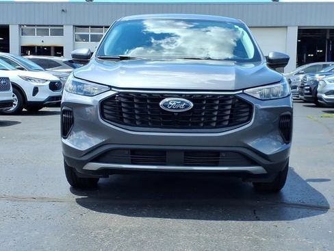 Certified 2023 Ford Escape Active w/ Tech Pack #2 AWD/4WD image 2