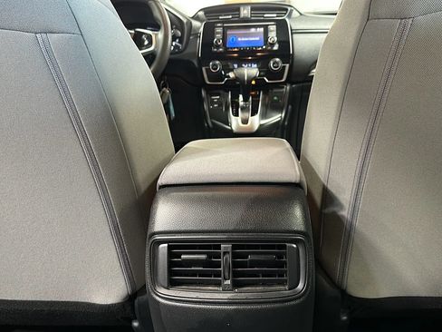 Used 2017 Honda CR-V LX image 19
