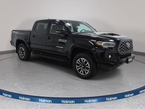 Certified 2023 Toyota Tacoma TRD Sport AWD/4WD image 3