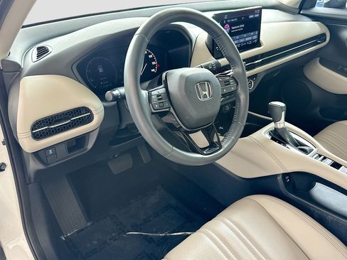 Used 2024 Honda HR-V EX-L image 9