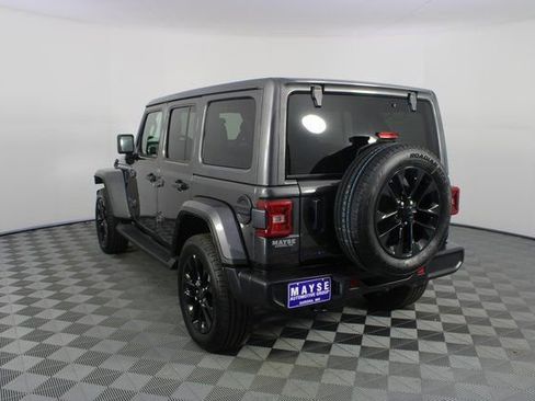 Used 2025 Jeep Wrangler Sahara 4xe image 21