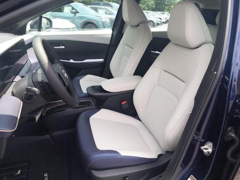 New 2026 Nissan Leaf SV+ w/ Floor Mat Package (SV+) FWD image 18