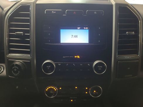 Used 2018 Ford Expedition Max XLT RWD image 14