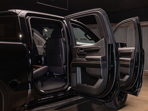 Used 2024 GMC Sierra 1500 AT4 w/ Technology Package image 34