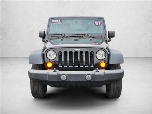 Used 2007 Jeep Wrangler X image 2