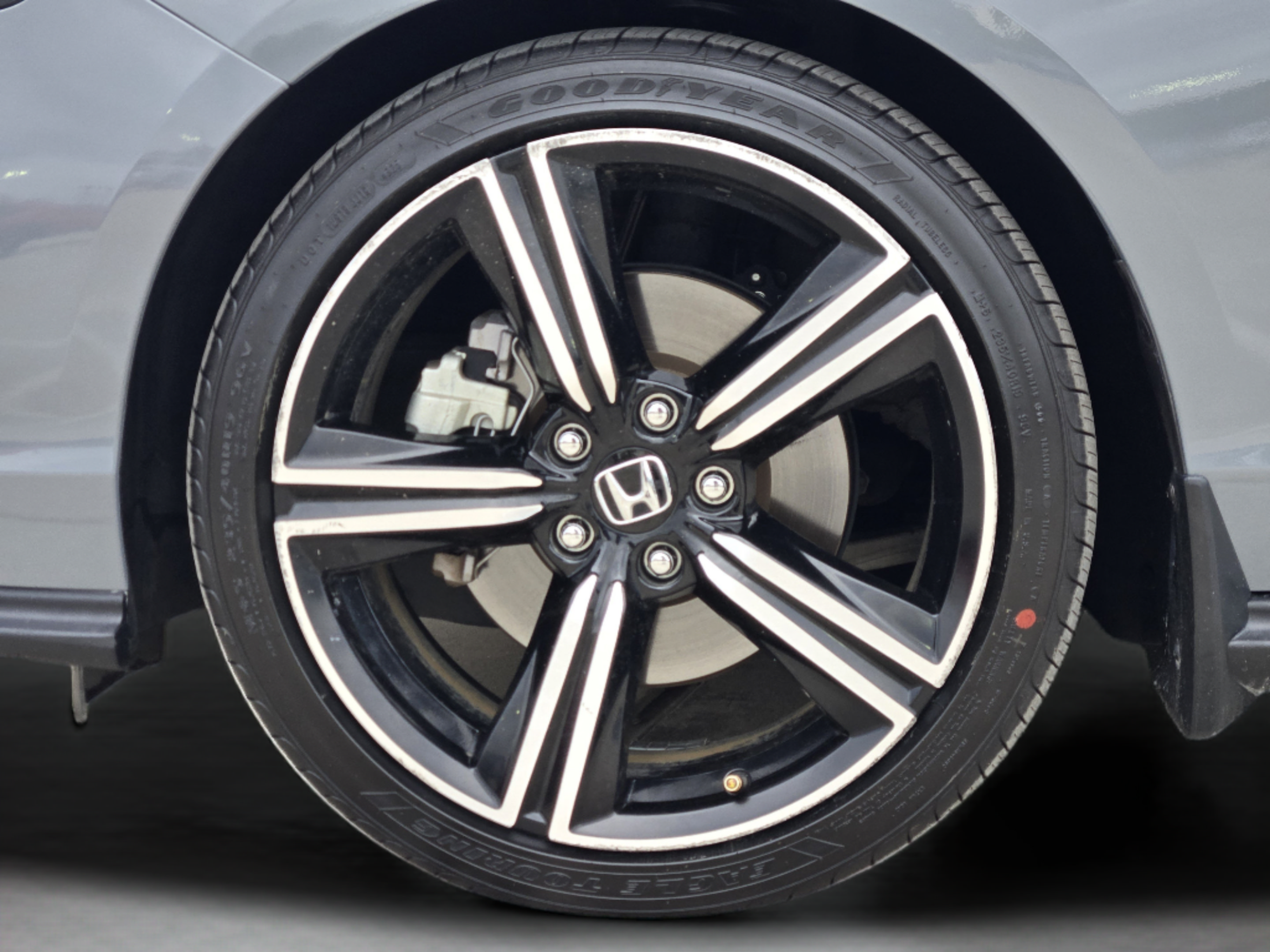 Certified 2024 Honda Accord Sport image 31