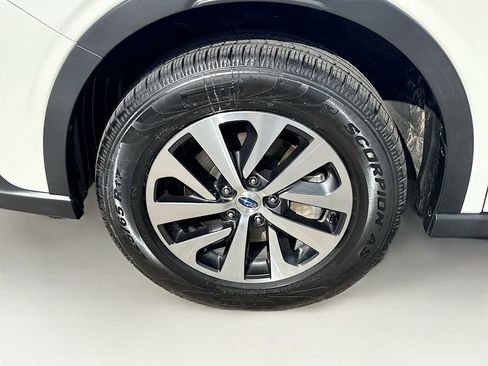 Used 2022 Subaru Outback Premium AWD/4WD image 41
