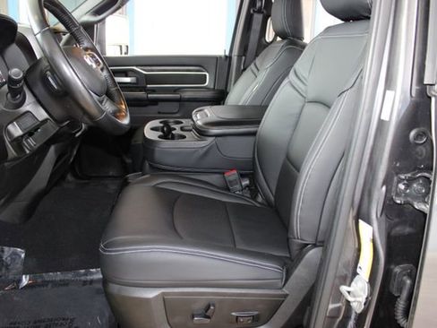 Used 2024 RAM 2500 Big Horn image 23