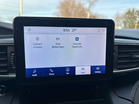 Used 2020 Ford Explorer ST image 30