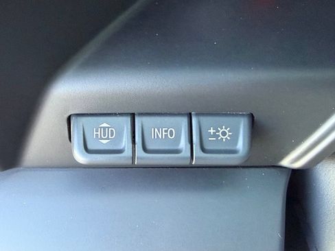 Used 2025 GMC Sierra 1500 AT4 w/ AT4 Premium Package AWD/4WD image 35