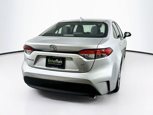 Used 2024 Toyota Corolla LE FWD image 9
