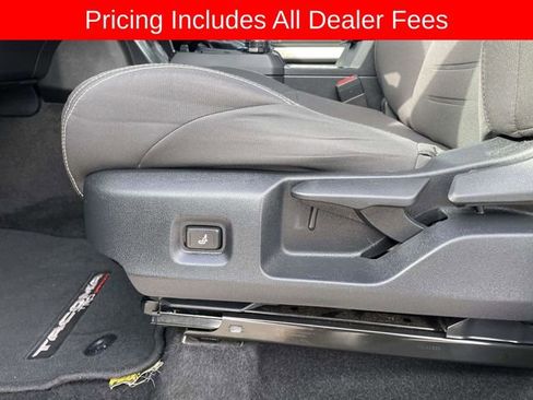 Used 2024 Toyota Tacoma TRD Off-Road AWD/4WD image 20