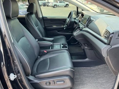 Used 2025 Honda Odyssey Touring image 23