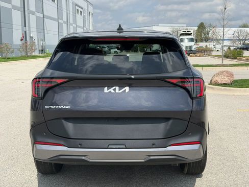 Used 2026 Kia Sportage LX image 5